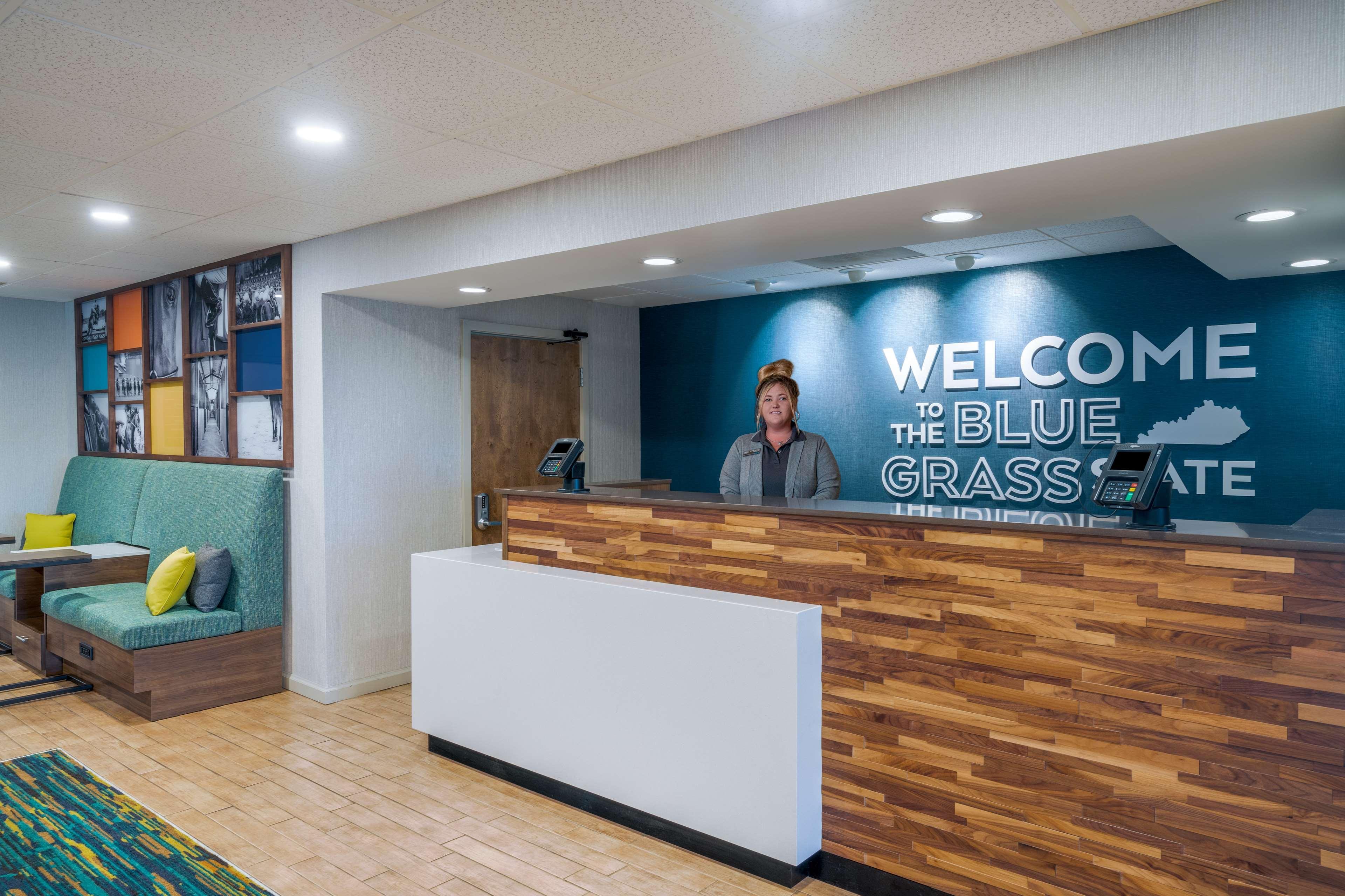Hampton Inn Bardstown Kültér fotó