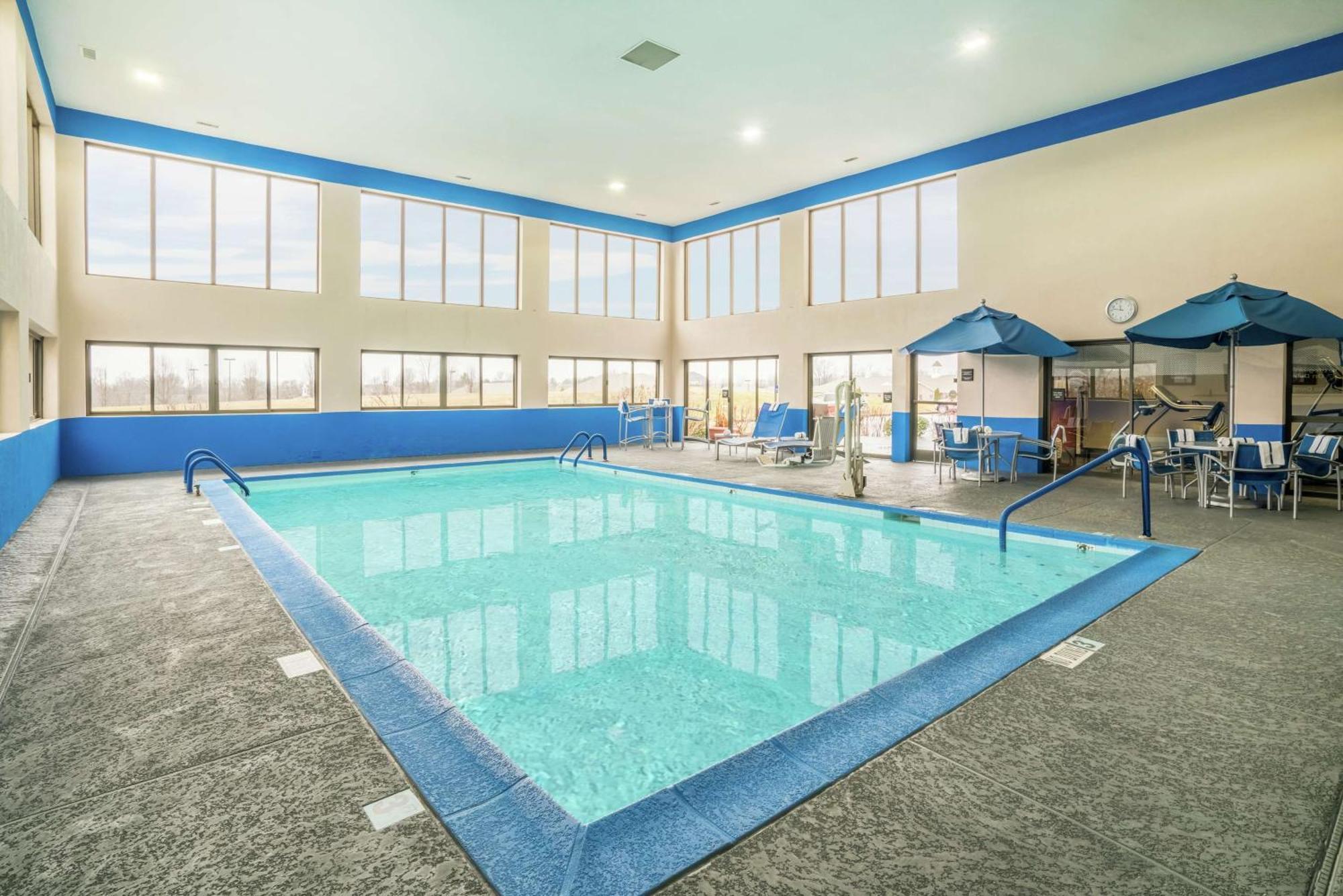 Hampton Inn Bardstown Kültér fotó