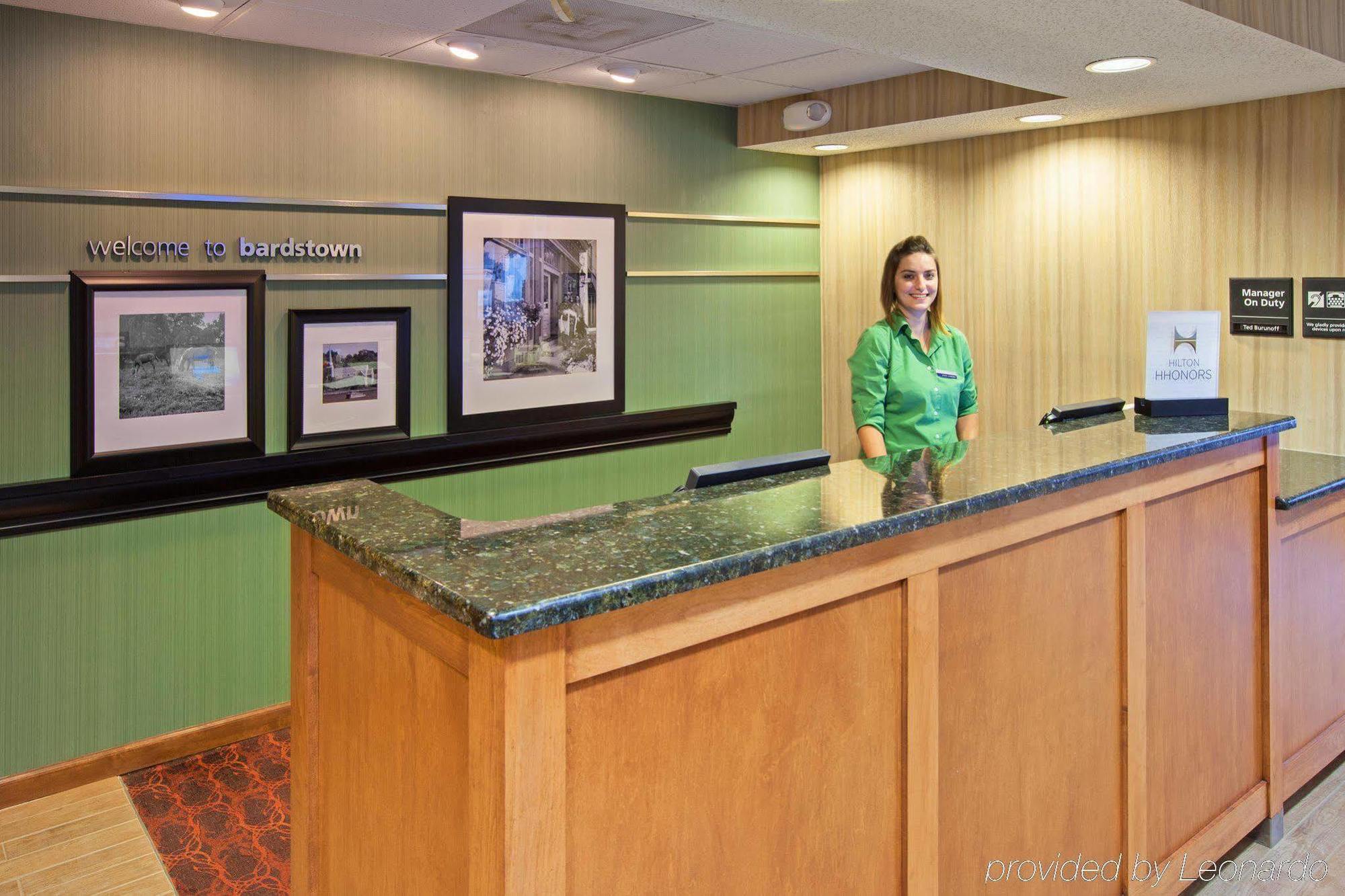 Hampton Inn Bardstown Beltér fotó
